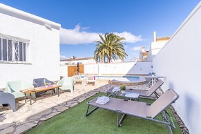Villa in Empuriabrava With Private Pool