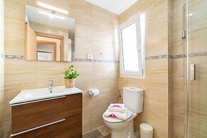 Villa in Empuriabrava With Private Pool