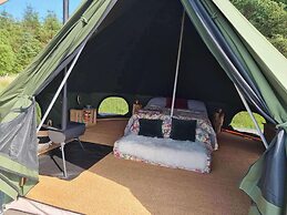 Glamping Pod - Sleeps 2 - Pets - Parking - Wifi