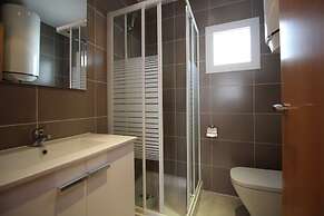Villa in Empuriabrava With Private Pool