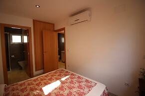 Villa in Empuriabrava With Private Pool