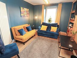 10 Keekle Terrace