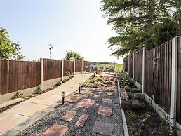 10 Keekle Terrace