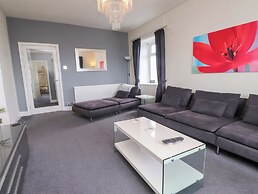 Sea Views No 8 Plas Darien