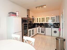 Sea Views No 8 Plas Darien