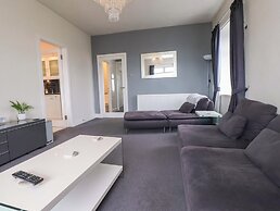 Sea Views No 8 Plas Darien
