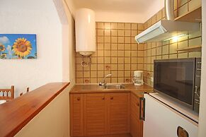 Apartment Near Beach With Terrace