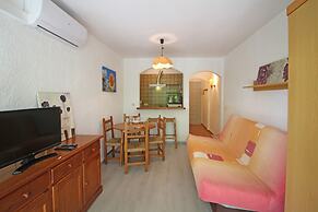 Apartment Near Beach With Terrace
