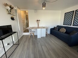 Apartment in Le Mans With Private Parking