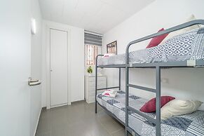 Apartment in Empuriabrava Near Sandy Beach