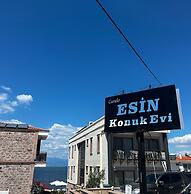 Cunda Esin