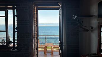 Cunda Esin