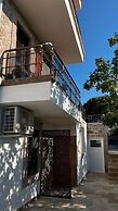 Cunda Esin