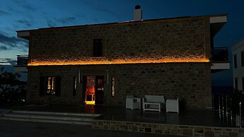 Cunda Esin