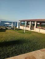 Cunda Esin