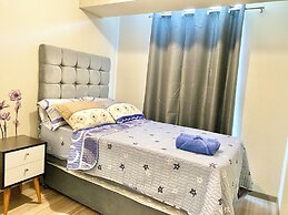 Family Apartment with a View (1309)