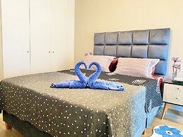 Family Apartment with a View (1309)