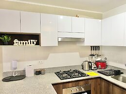 Family Apartment with a View (1309)