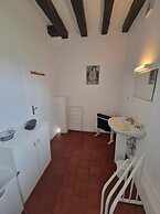 Heritage Hideaway With Garden & Charm