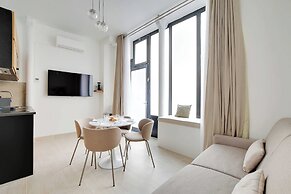 Studio Moderne - AC- 4P- Champ-de-mars