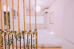 Puff Cloud House with Private Sauna