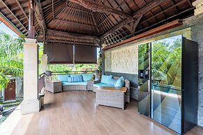 Balconies Villa