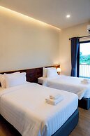 Zenery Lake Resort