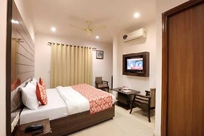 AIRPORT HOTEL PEEBLES