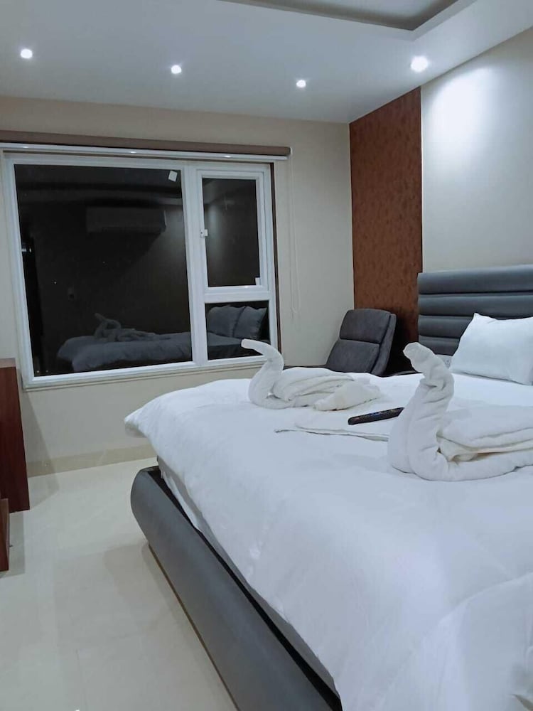 Kiwi Inn Hotel