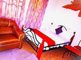 Safari Park House