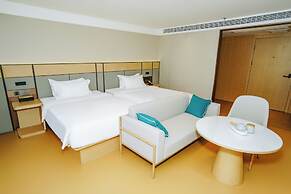BANGKOK ORIENTAL HOTEL