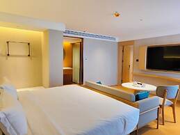 BANGKOK ORIENTAL HOTEL