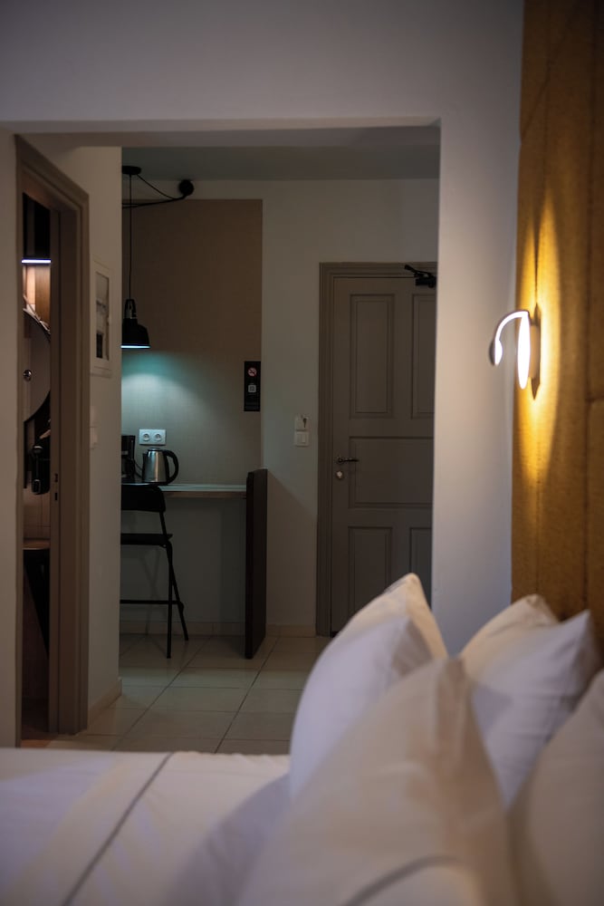 WELL BEING LUXURY APARTMENTS