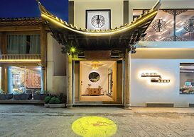 Togruo Ge Qi Shi Inn