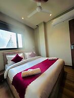 Hotel RK Heights