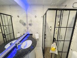 Assos Bertiz Hotel