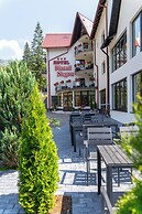 Hotel Piscul Negru
