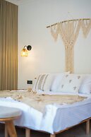 Vodina Lounge Suites