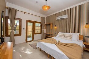 Vodina Lounge Suites