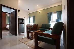 Olivette Suites