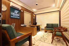 Olivette Suites