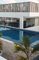Zama Condo w Rooftop Pool Gym Coworking Cinema