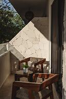 Zama Condo w Rooftop Pool Gym Coworking Cinema