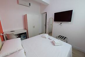 Scilla SeaFront Rooms