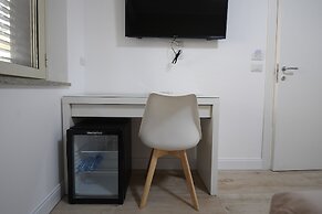 Scilla SeaFront Rooms