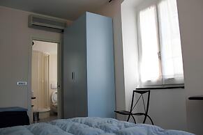 Delaide Rooms