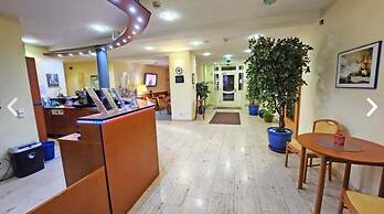 Amadeus Hotel Dresden