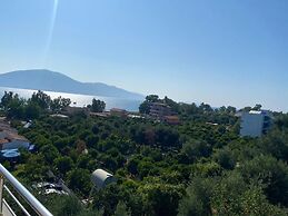 Hotel Dini