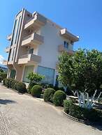 Hotel Dini