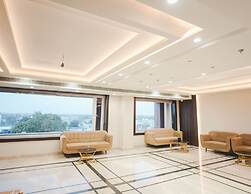 Hotel Raghukul Grand